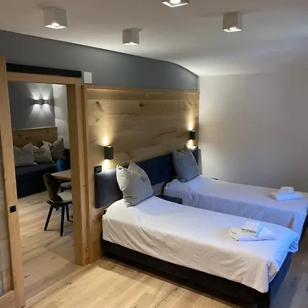 Rech-hof Sayonara Hotel 3*